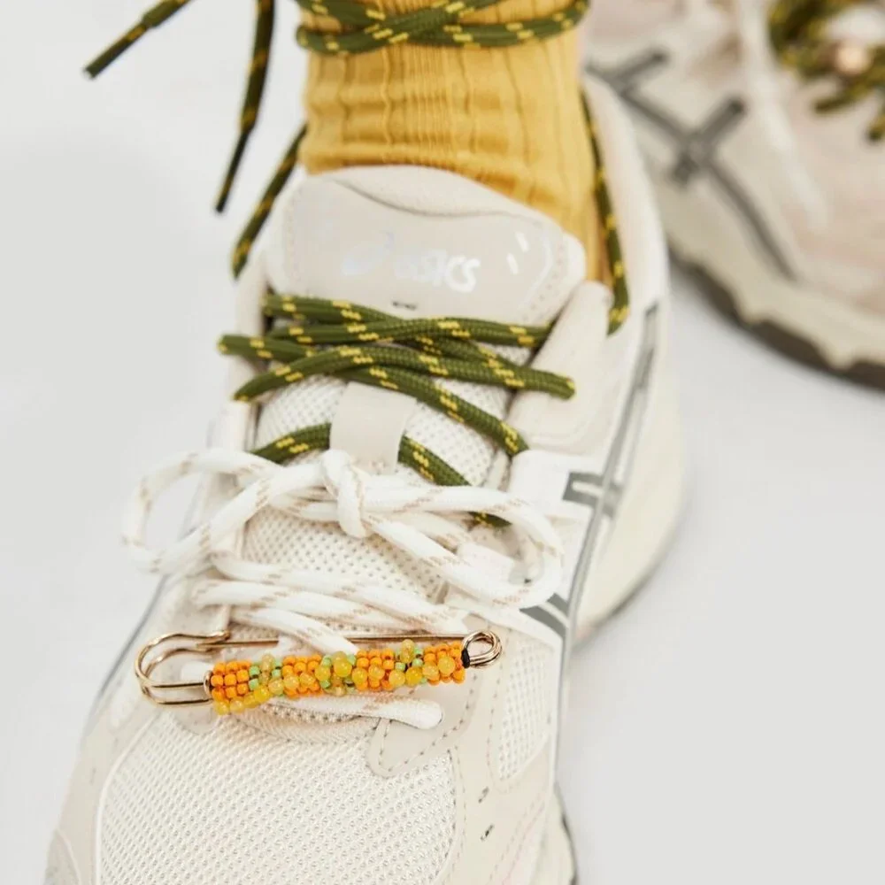 NWT Free People Beaded Shoe Pin in Orange/Green - Picture 3 of 3